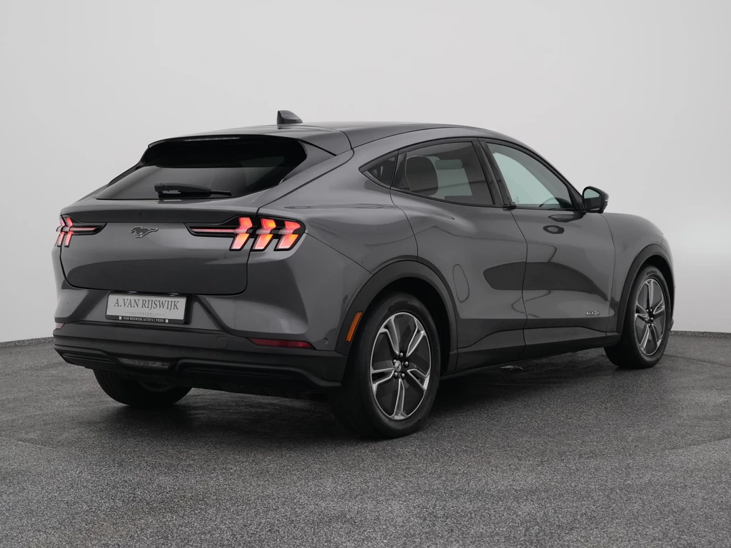 Ford Mustang Mach-E – foto 10
