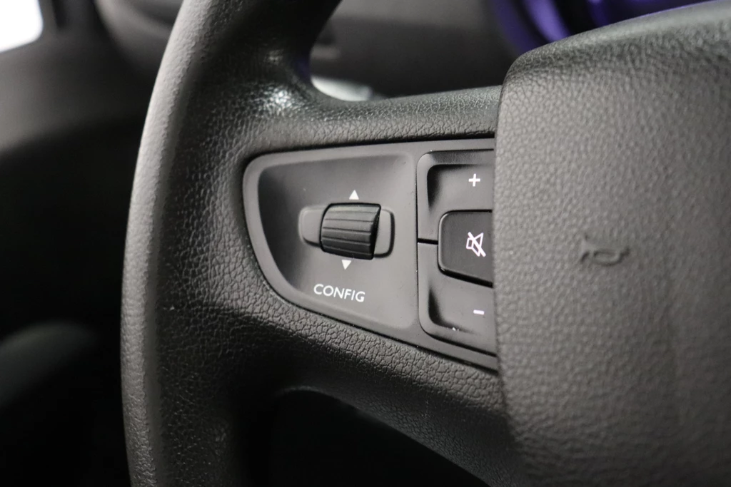Opel Vivaro – foto 16