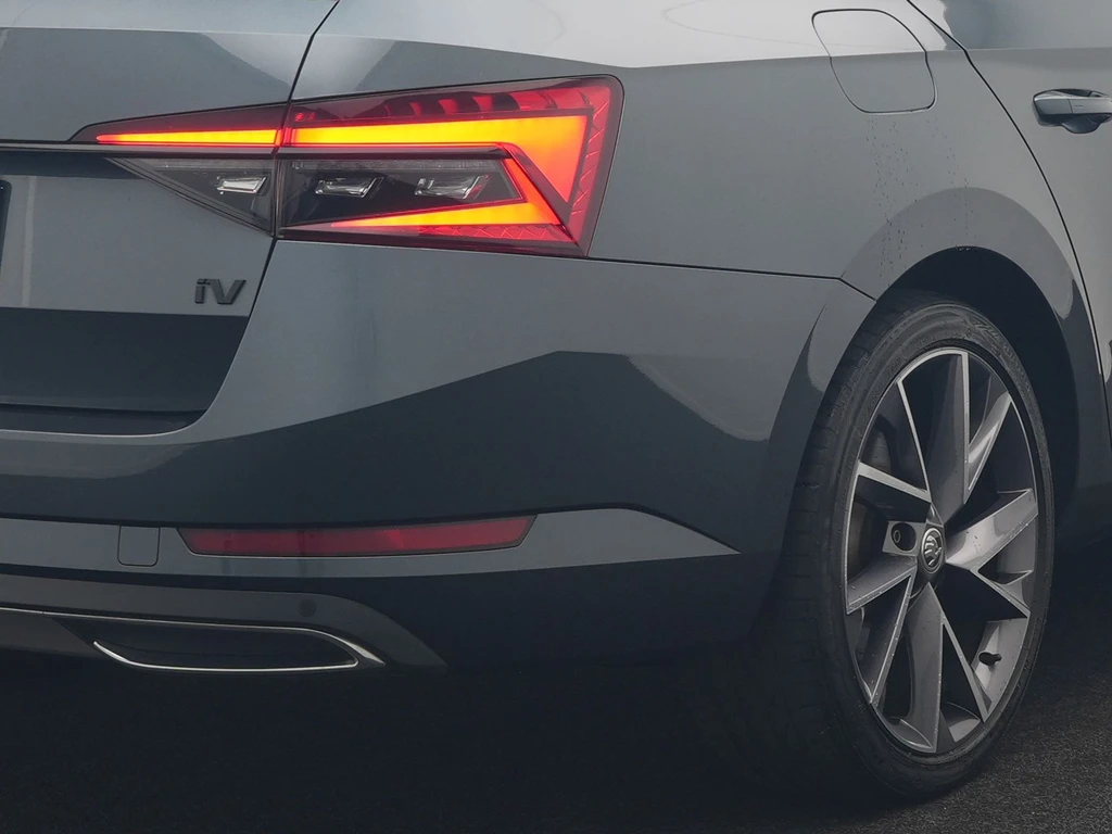 Škoda Superb – foto 17