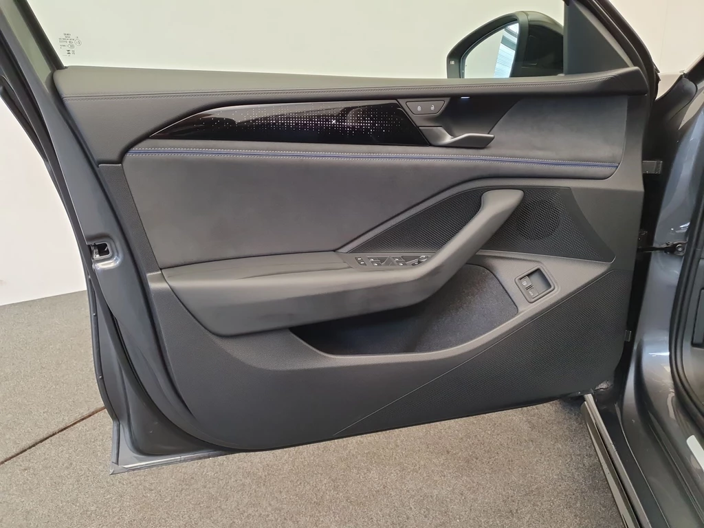 Volkswagen Passat – foto 21