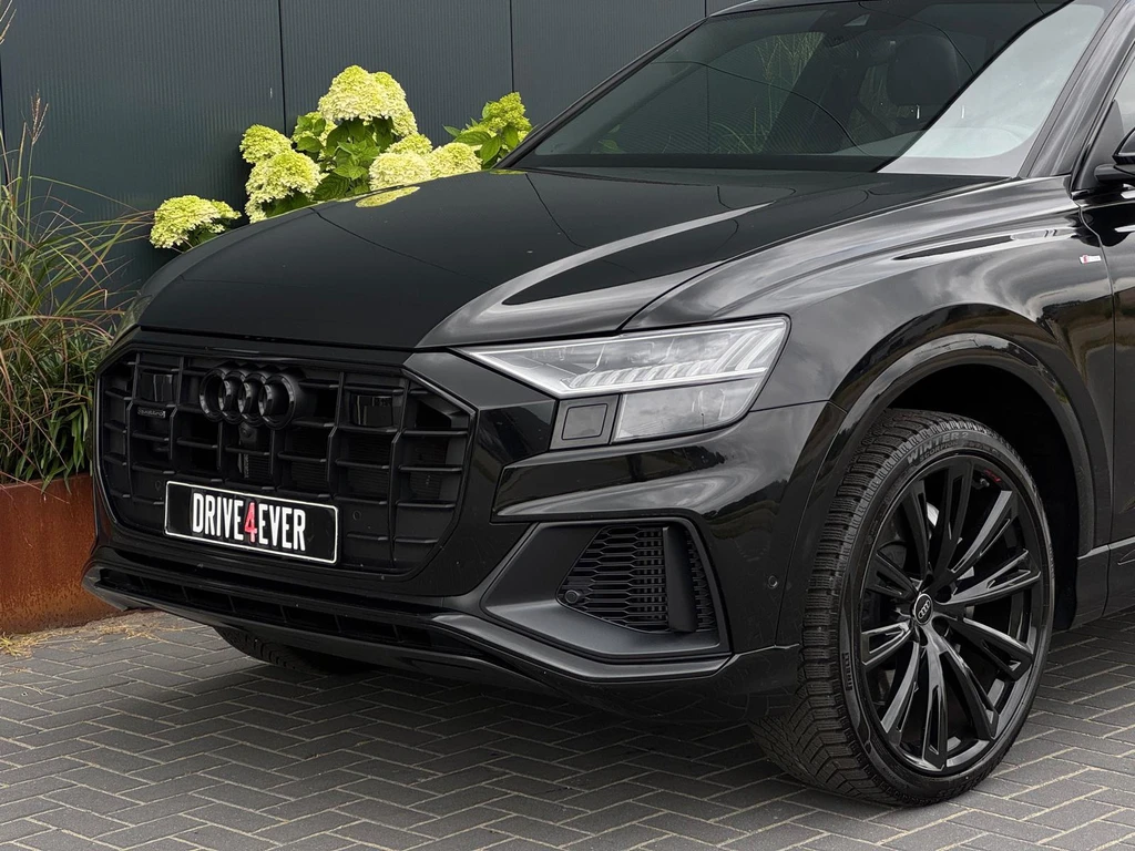 Audi Q8 – foto 4