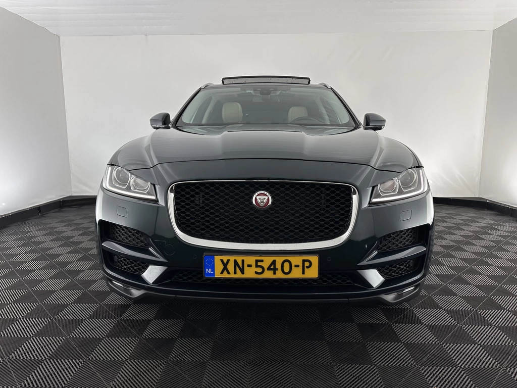 Jaguar F-PACE – foto 6