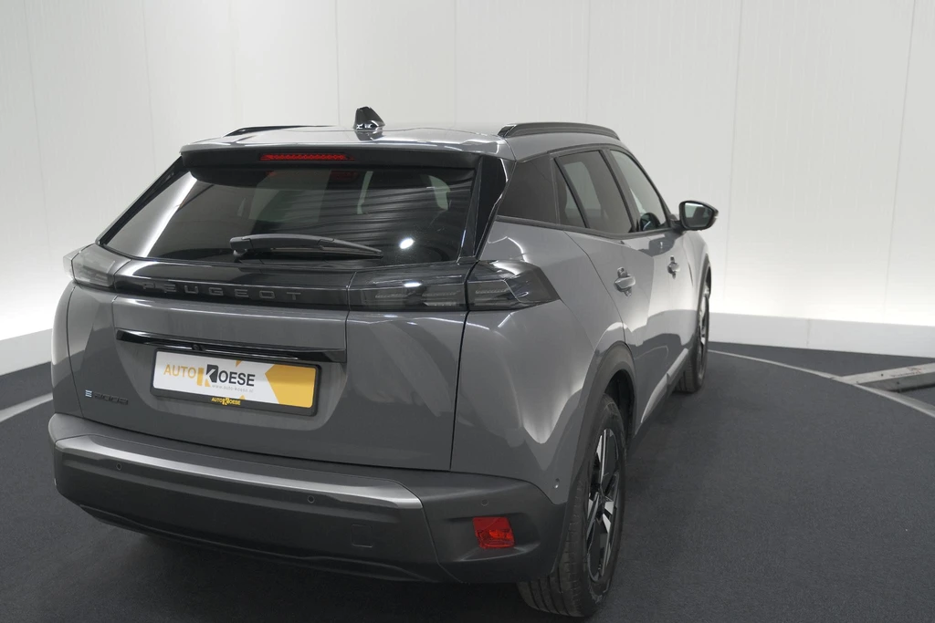 Peugeot e-2008 – foto 11