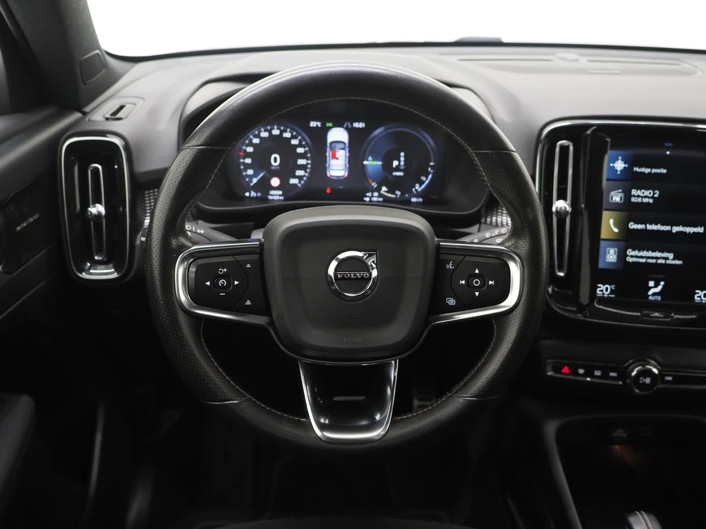 Volvo XC40 – foto 30