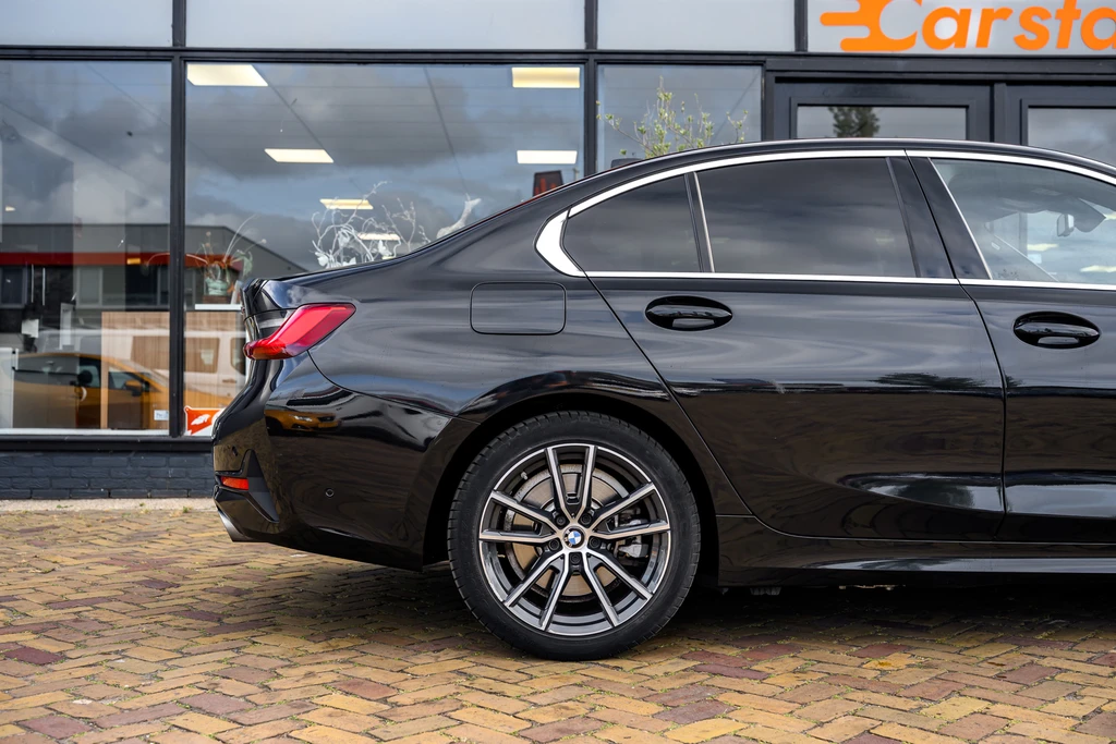 BMW 3 Serie – foto 11