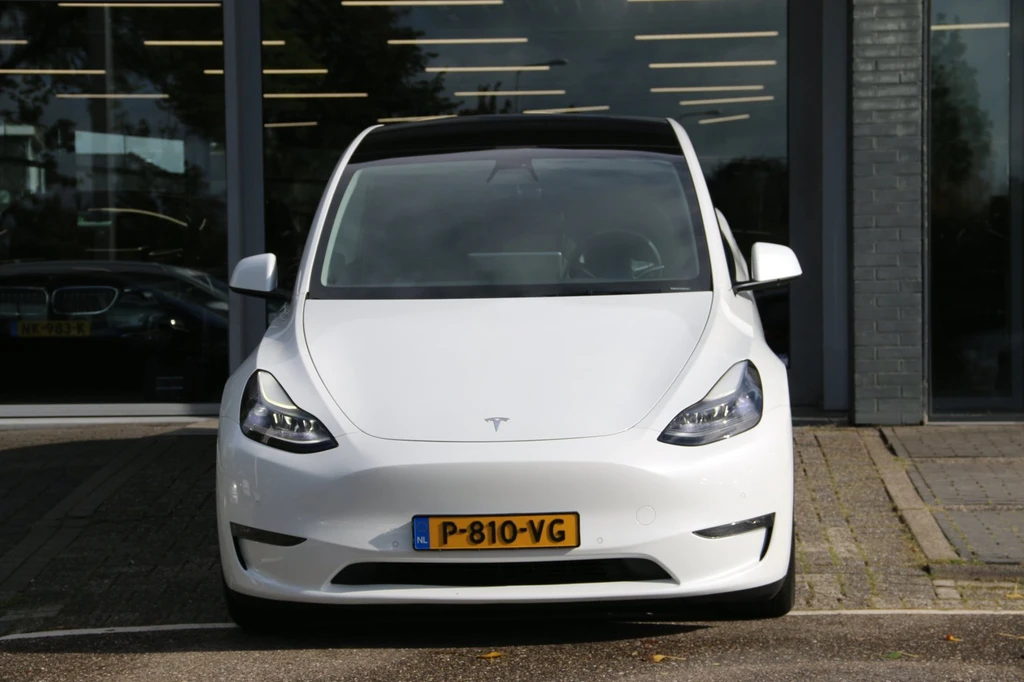 Tesla Model Y – foto 4