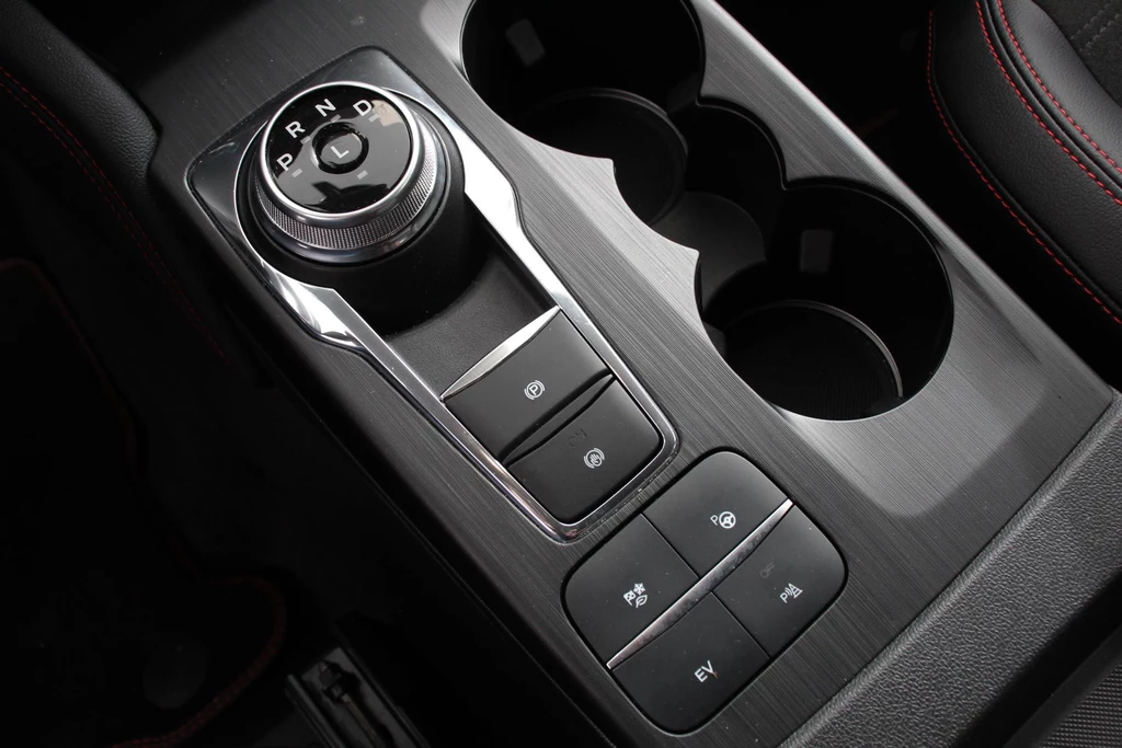 Ford Kuga – foto 20