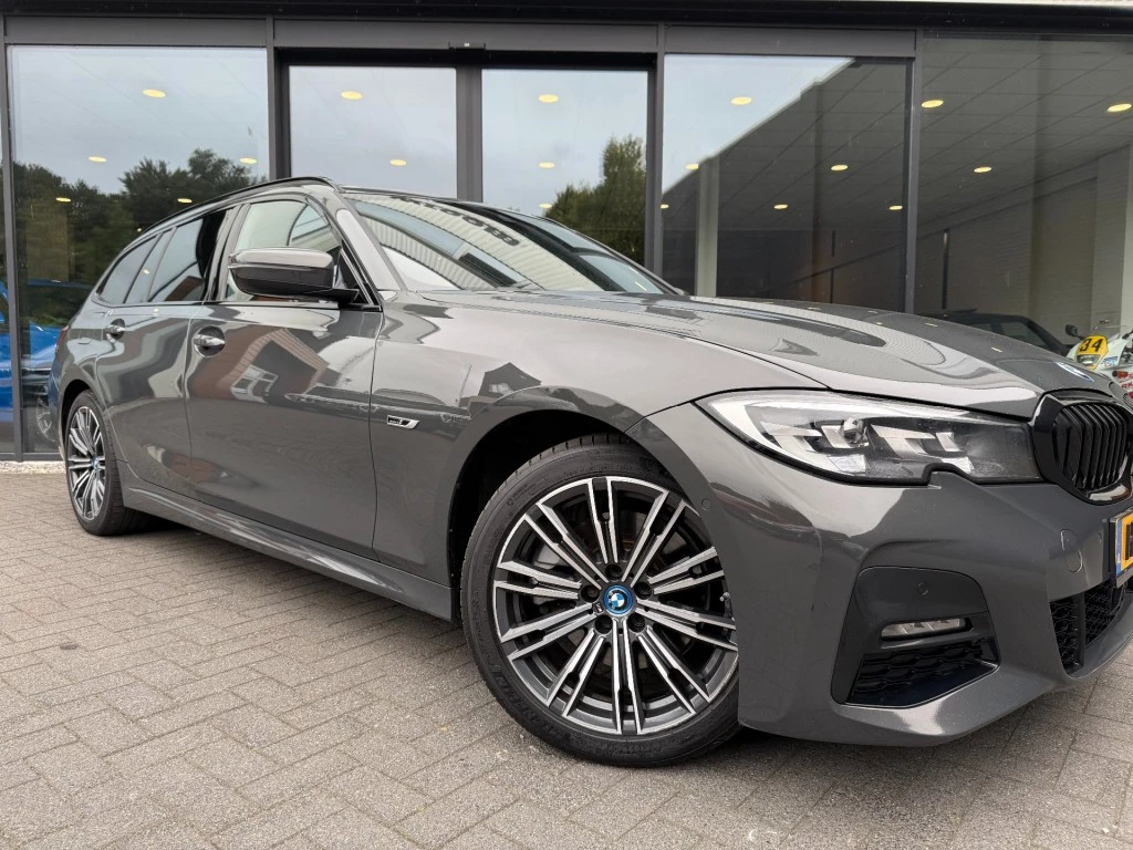BMW 3 Serie – foto 12