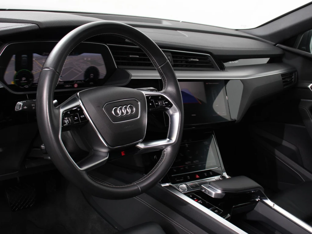 Audi e-tron – foto 7
