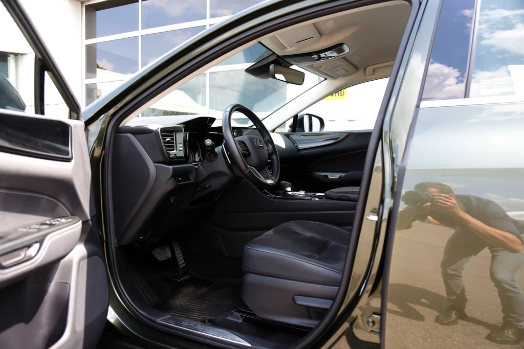 Lexus NX – foto 19