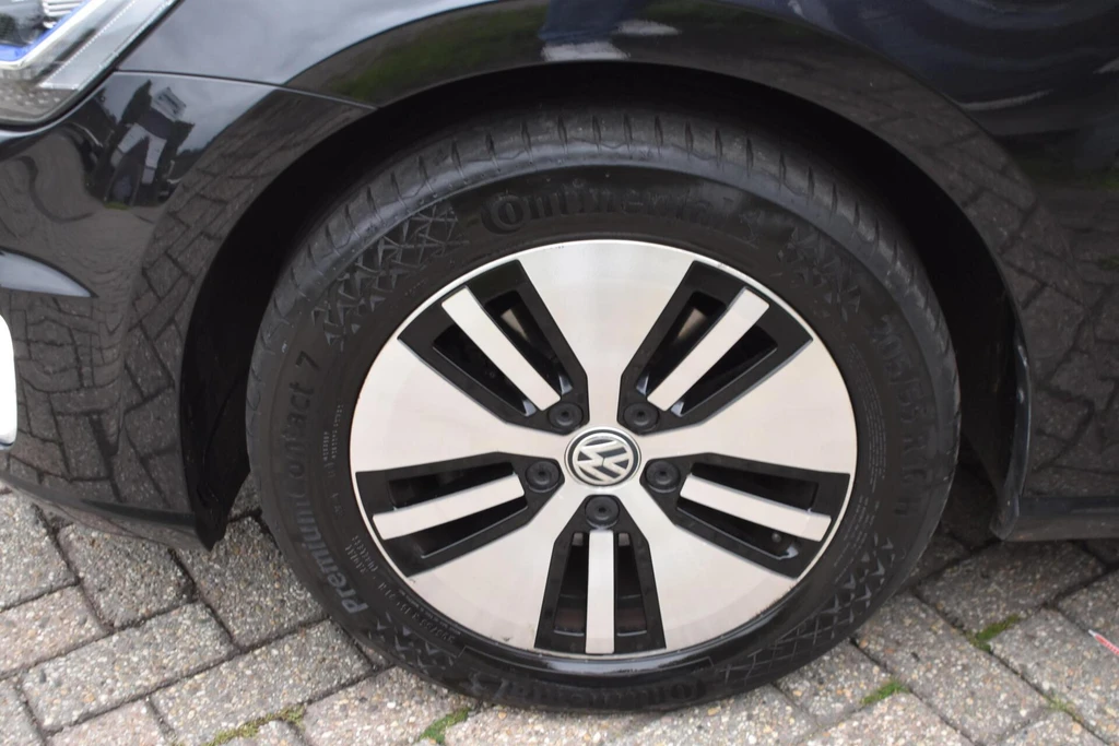 Volkswagen e-Golf – foto 7