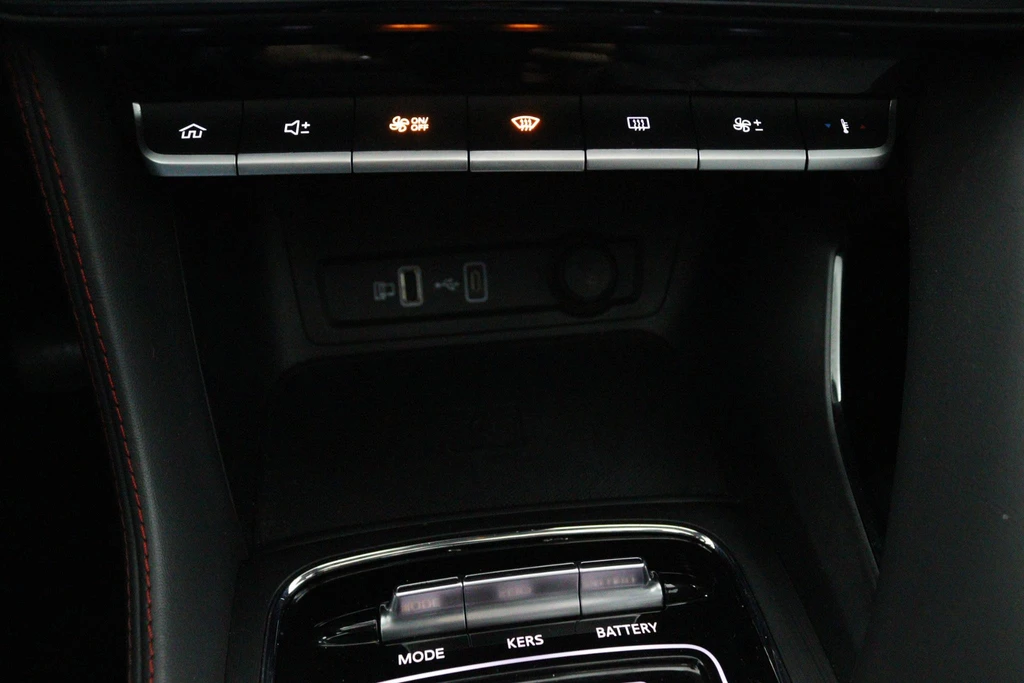 MG ZS EV – foto 47