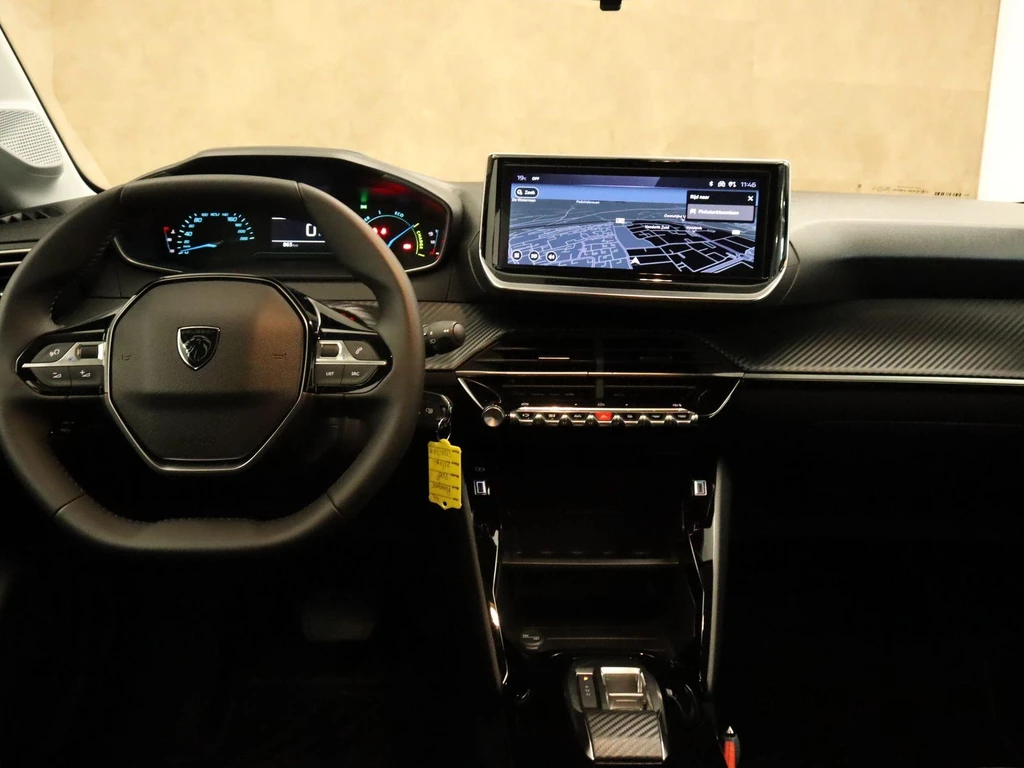 Peugeot 208 – foto 19