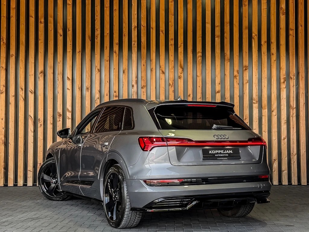 Audi e-tron – foto 5
