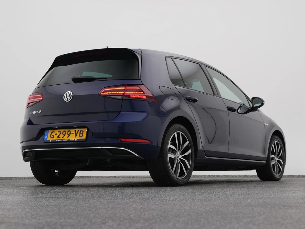 Volkswagen e-Golf – foto 12