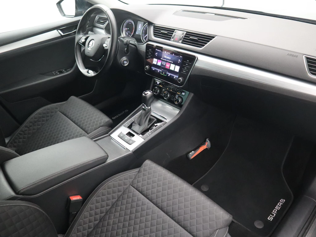 Škoda Superb – foto 45