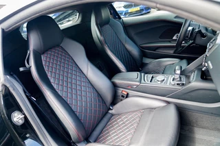 Audi R8 – thumbnail 40
