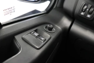 Renault Trafic – thumbnail 17
