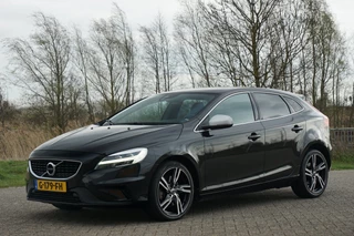 Volvo V40 – thumbnail 2