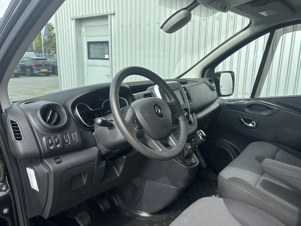 Renault Trafic – foto 10