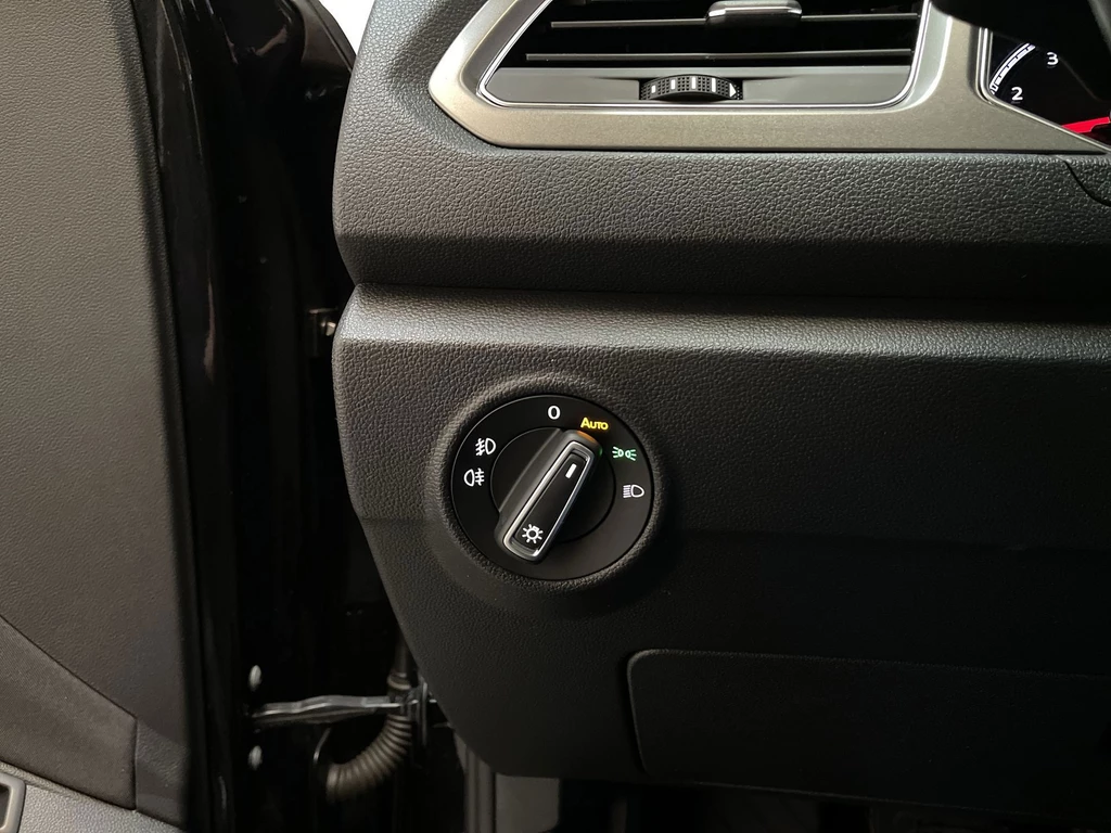 Volkswagen T-Roc – foto 21