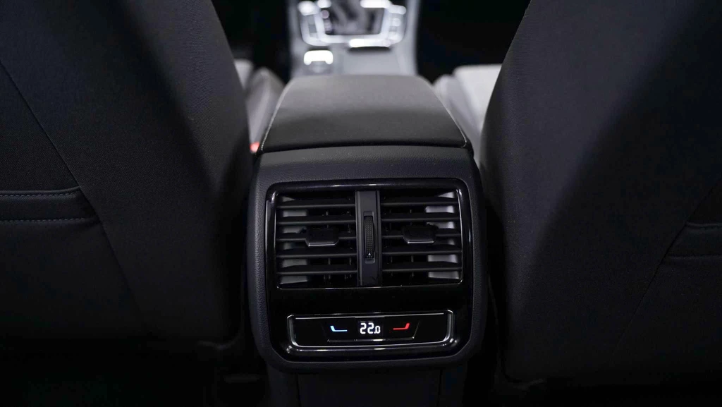 Volkswagen Passat – foto 46