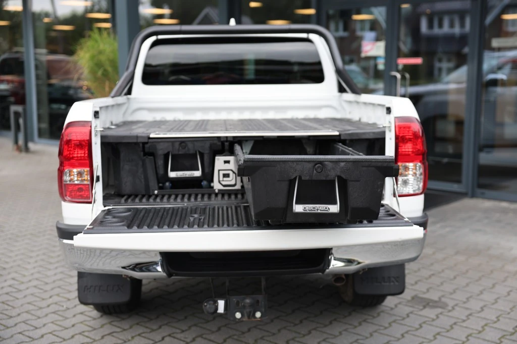 Toyota Hilux – foto 6