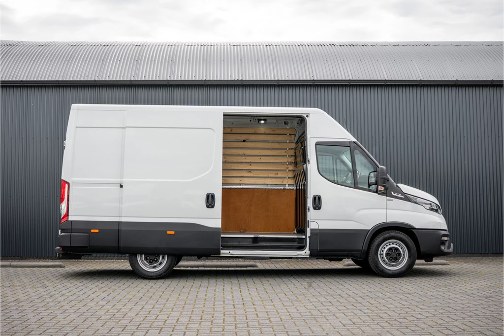 Iveco 35S18 | 3.0L 180PK | Automaat | NW MODEL | 3.5T Trekgewicht | Camera | Carplay | Climate – foto 5