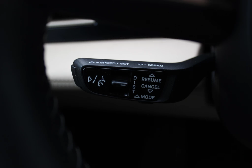 Porsche Taycan – foto 34