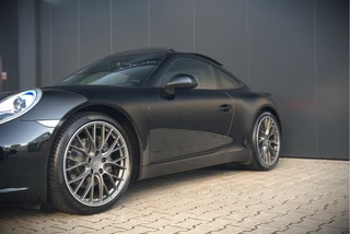 Porsche 911 – thumbnail 3