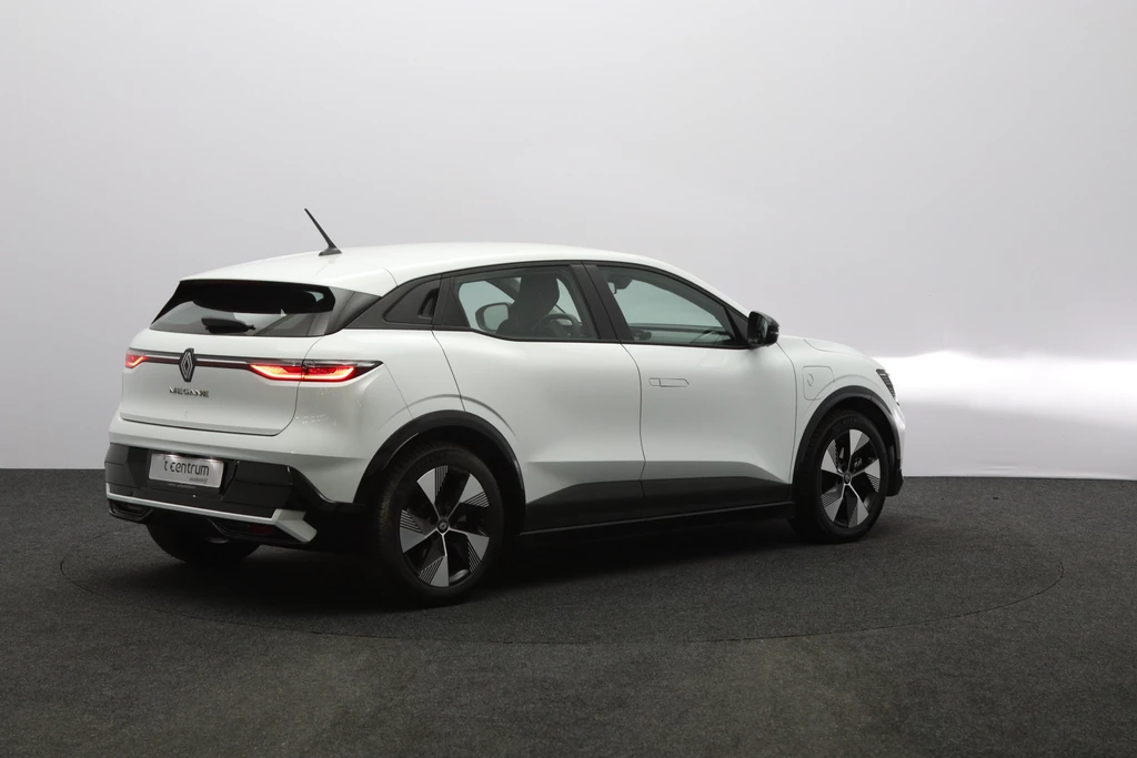 Renault Megane E-Tech – foto 6