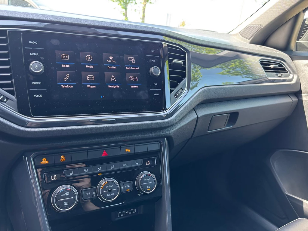 Volkswagen T-Roc – foto 15