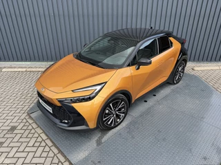 Toyota C-HR – thumbnail 2