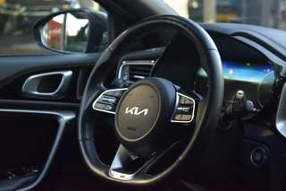 Kia ProCeed – thumbnail 15