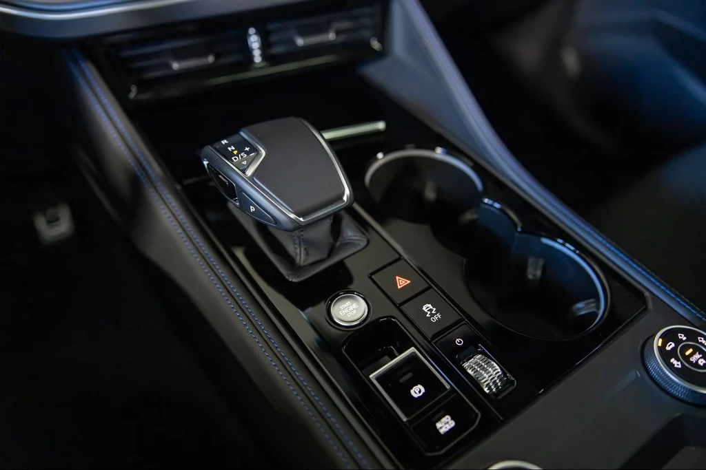 Volkswagen Touareg – foto 11