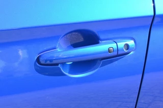 Suzuki Swift – thumbnail 12