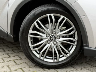 Toyota C-HR – thumbnail 8