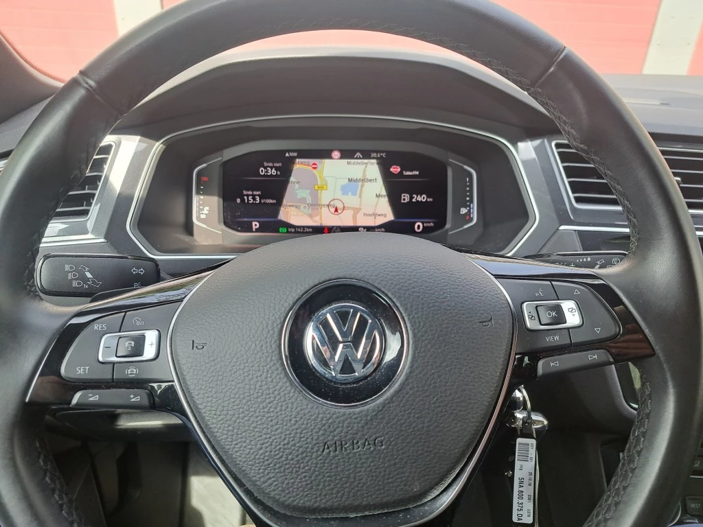 Volkswagen Tiguan – foto 11