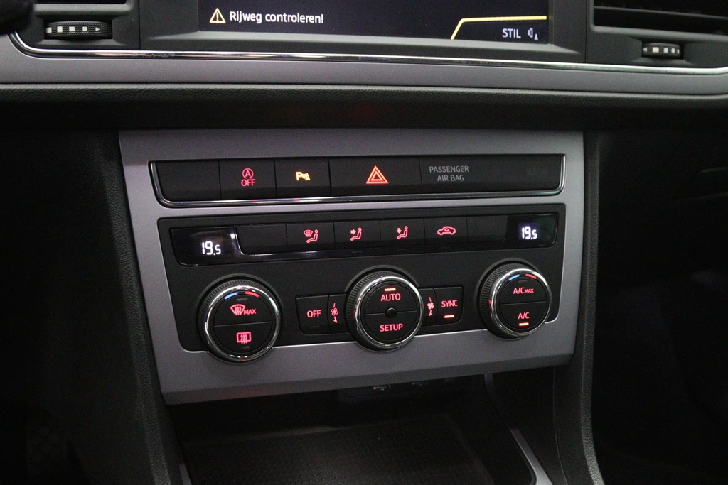SEAT Leon – foto 25