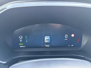 Ford Kuga – thumbnail 22