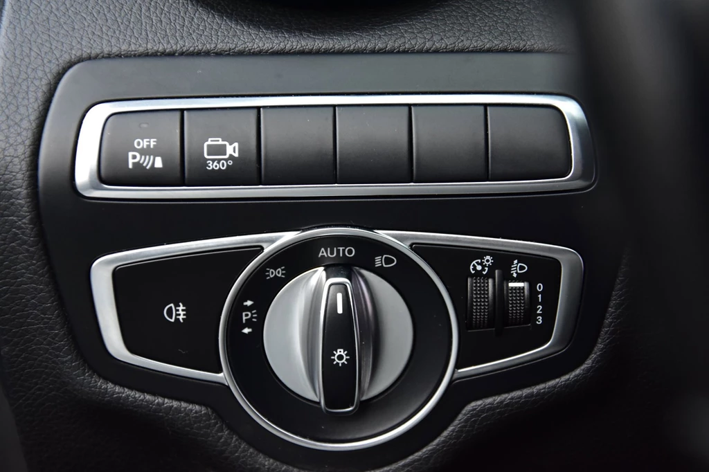 Mercedes-Benz C-Klasse – foto 16
