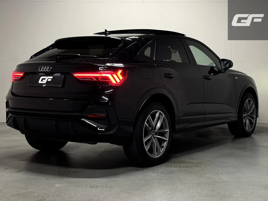 Audi Q3 – foto 11