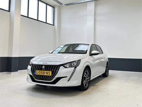 Peugeot 208 1.2 PureTech Allure Pack Automaat | 1 Eig | Camera | Apple Carplay/Android Auto | NL |