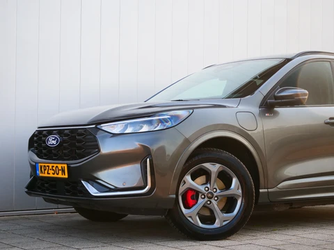 Ford Kuga 2.5 PHEV ST-Line 243 Pk Automaat Navi / DAB / Camera's / Apple Carplay / Pano-dak