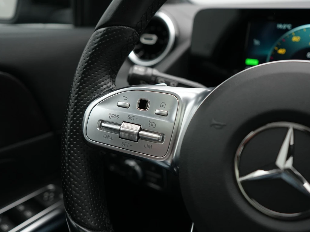 Mercedes-Benz GLA – foto 20