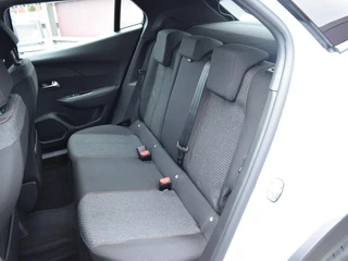 Peugeot 2008 – thumbnail 18