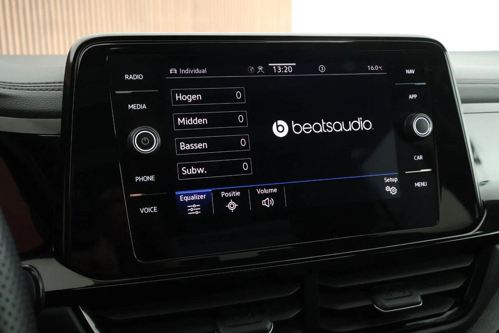 Volkswagen T-Roc – foto 35