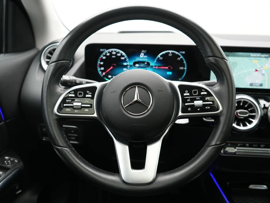 Mercedes-Benz EQA – foto 29