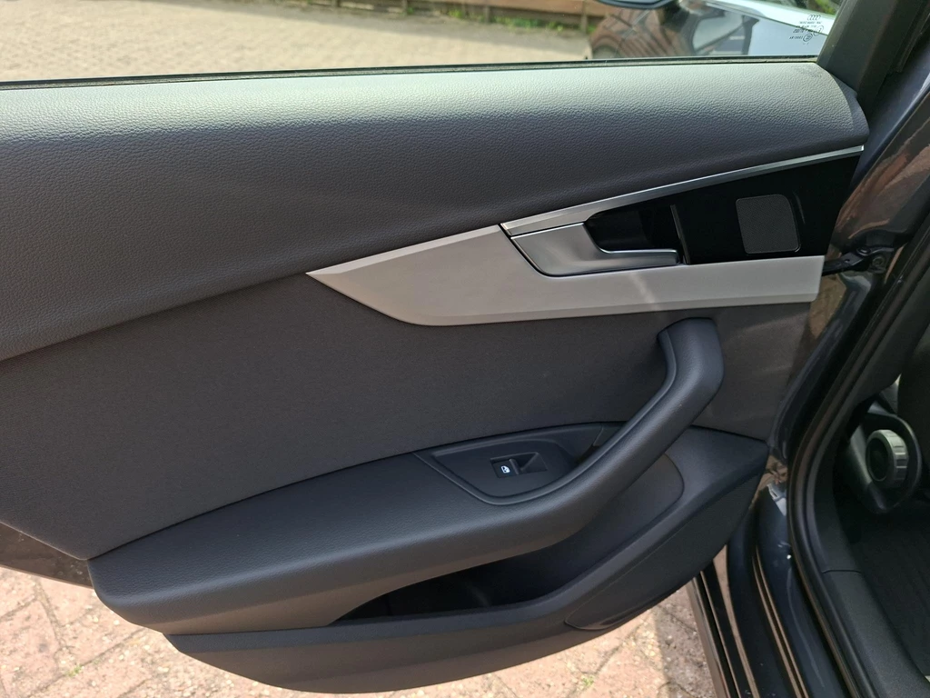 Audi A4 – foto 27