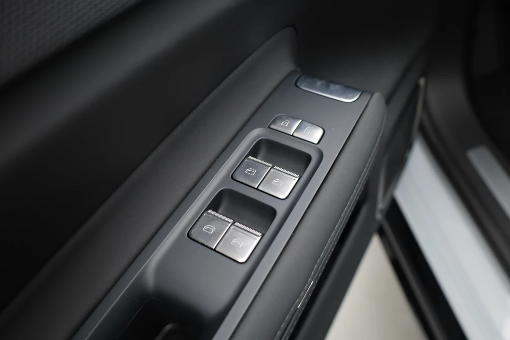 Polestar 4 – foto 15